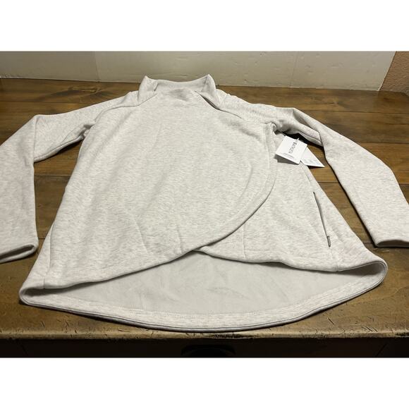 Athleta Women’s Size Medium Cozy Karma Asym Pullover Sweatshirt Gray NWT - Picture 2 of 14